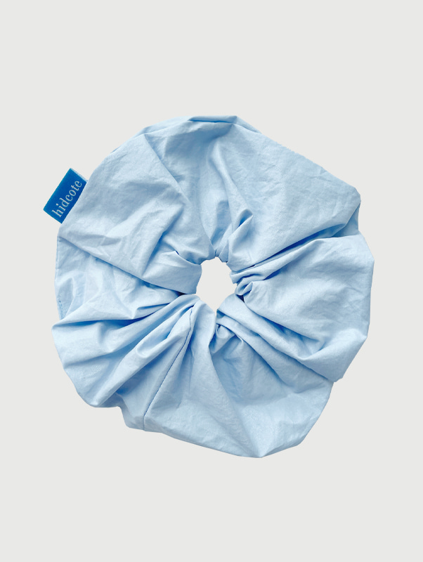 Flower Scrunchie (Pearl Light Blue)
